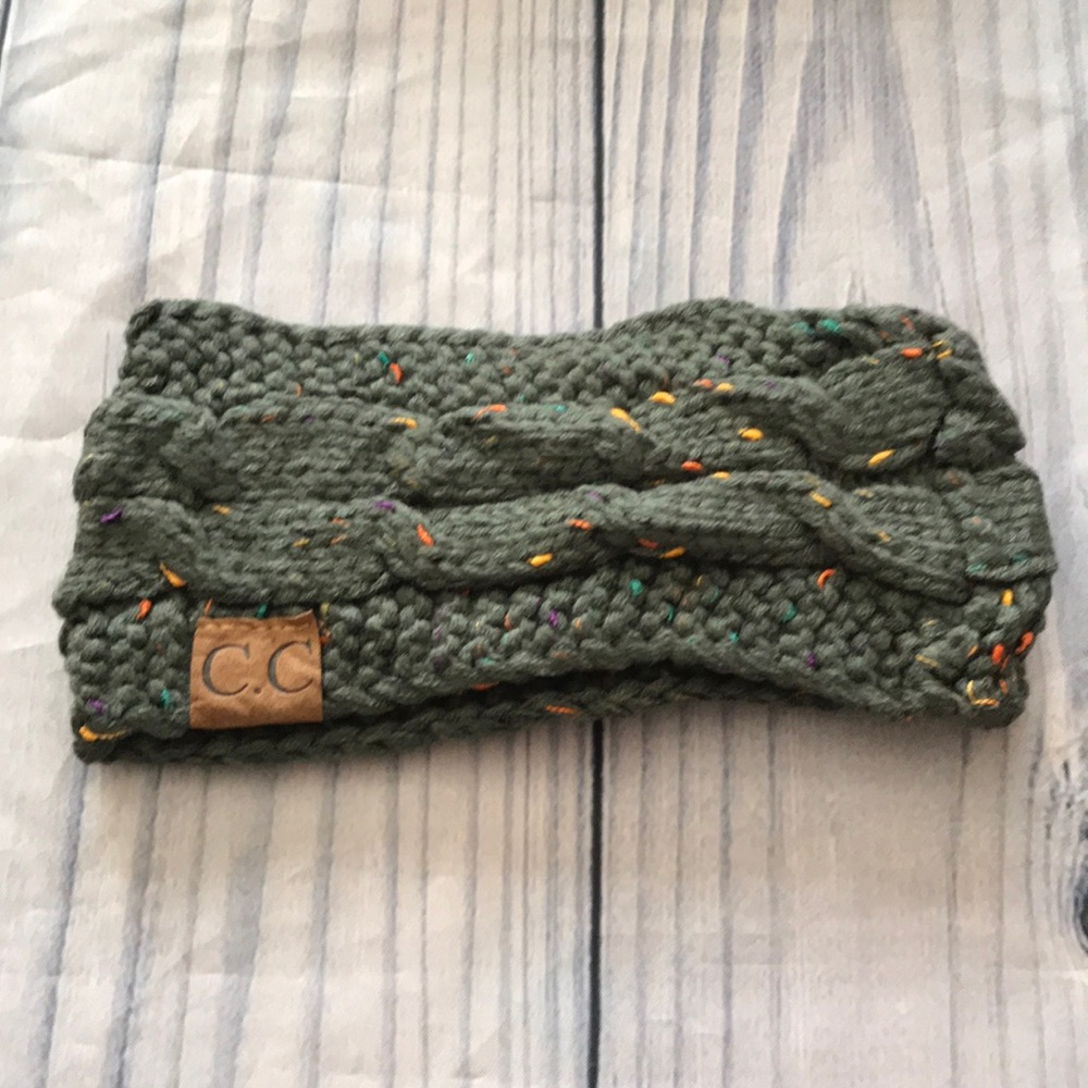 ✅Host Pick✅ C.C Knitted Headband Ear Warmers - Picture 2 of 4